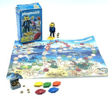 Load image into Gallery viewer, PLAYMOBIL SET 4979 SCUBA DIVER WITH TREASURE Boxed lifestyle shot featuring game board and figurines.