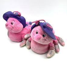 Load image into Gallery viewer, LOTS-A-LOTS-A-LEGGGGGGS TANTE GAMBE COMMONWELTH front view of pink plush slippers with hat accessory