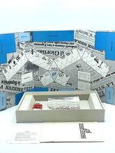 Load image into Gallery viewer, R.P. Il gioco delle relazioni pubbliche MERCATALI & ASSOCIATI vintage various boxes organized layout.