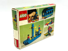 Carica l'immagine nel visualizzatore di Gallery, LEGO 362 Windmill box back view displaying build instructions and figures