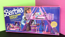 Carica l'immagine nel visualizzatore di Gallery, Detail close-up of the side of the Barbie box showing graphics.