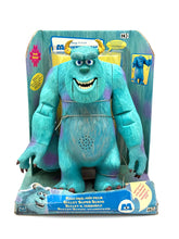 Carica l'immagine nel visualizzatore di Gallery, Front view of the Disney Pixar Monsters Inc. Super Scare Sulley packaging with character illustration.