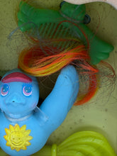 Carica l'immagine nel visualizzatore di Gallery, Hasbro Fairy Tails Tootie Tails Blue Bird figure in playful pose with colorful hair.