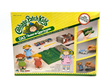 Load image into Gallery viewer, Cabbage Patch Kids Creative Set DAS 1984 front view in original packaging