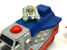 Load image into Gallery viewer, Tomy Chogokin Izen I + II Combine Set – Dinosaur War Izenborg 1970s Vintage Boxed