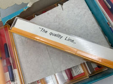 Load image into Gallery viewer, Walker Fly vintage fountain pen packaging label detail inside the box.