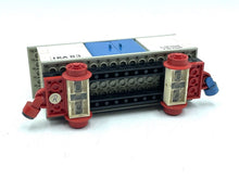 Carica l'immagine nel visualizzatore di Gallery, LEGO 720 - 3 Wagon other view showing a detailed design with couplers and numbered sides.