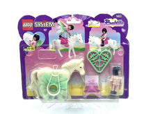 Carica l'immagine nel visualizzatore di Gallery, LEGO 5853 System Belville packaging view featuring unicorn figure and colorful accessories.