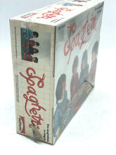 Load image into Gallery viewer, Del Ponte board game side view featuring a beige and red spaghetti game box with a window cutout.