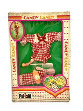 Carica l'immagine nel visualizzatore di Gallery, Polistil red checkered outfit packaging view with included accessories.