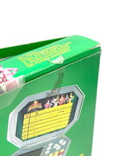 Carica l'immagine nel visualizzatore di Gallery, Detail close-up of green packaging with text and corner damage.