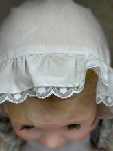 Carica l'immagine nel visualizzatore di Gallery, Bambola Hasbro Real Baby Boy del 1985 di Judith Turner, nuova, vecchia scorta