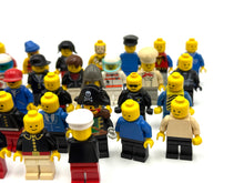 Load image into Gallery viewer, LEGO Legoland Space, Pirates & Castle Vintage 80s–90s Lot – Accessories & Minifigures