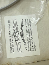 Load image into Gallery viewer, Lady Lovely Locks Costume – 1988 Mattel (Ferrari & Mazzini) New with box