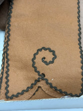 Load image into Gallery viewer, Popi Costume – Memole Dolce Memole, Ferrari & Mazzini Original, New with Box