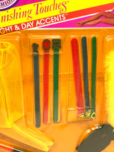 Carica l'immagine nel visualizzatore di Gallery, 1982 Mattel Barbie Finishing Touches Set Accessori nuovo vecchio stock