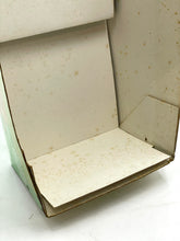 Carica l'immagine nel visualizzatore di Gallery, Bambola Sebino anni '70 Nella piange se le fai la puntura new old stock