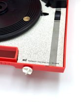 Carica l'immagine nel visualizzatore di Gallery, Giradischi Kenner Close 'N Play Dixy – Giradischi vintage NOS degli anni '60