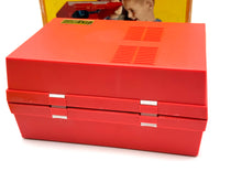 Carica l'immagine nel visualizzatore di Gallery, Giradischi Kenner Close 'N Play Dixy – Giradischi vintage NOS degli anni '60