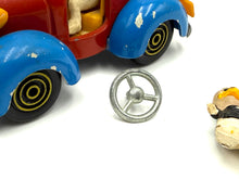 Load image into Gallery viewer, Politoys M554 Walt Disney Donald Duck Car – Vintage Model