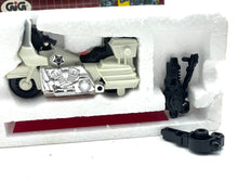 Load image into Gallery viewer, 1986 Takara GiG Transformers C 74 Groove No.4101 Protect Bot Scouter