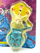 Carica l'immagine nel visualizzatore di Gallery, 1992 Mattel Mighty Max Pulverises Sea Squirm Bluebird Toys Action Figure nuovo vecchio stock