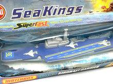 Carica l'immagine nel visualizzatore di Gallery, 1975 Lesney Matchbox Scatola originale Sea Kings K-304 Portaerei nuovo vecchio stock