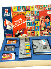 Carica l'immagine nel visualizzatore di Gallery, Game components of Big Jim Crime Detector showing missing tokens