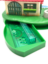 Load image into Gallery viewer, Excellent condition of the Il Mulino degli Artisti vintage set – complete and clean