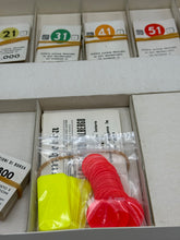 Load image into Gallery viewer, Vintage condition Lo Zio d’America gioco da tavolo anni 80