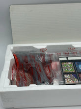 Load image into Gallery viewer, Vintage Snes Super James Pond (used) + Nintendo Scope New old stock