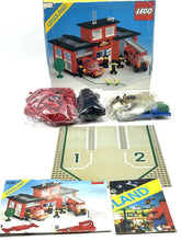 Load image into Gallery viewer, 1981 LEGO 6382 Fire Station Legoland