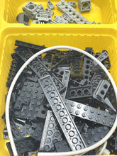 Load image into Gallery viewer, 1995 LEGO Technic 8440 Formula Indy Racer