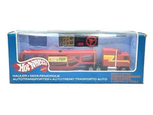Carica l'immagine nel visualizzatore di Gallery, 1981 Hot Wheels Radio Control Six Way Hauler Semi Truck 5051 Mattel