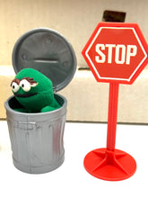 Load image into Gallery viewer, Figures included in Sesame Street Motorbike Playset 1976 (missing one character)