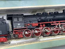 Load image into Gallery viewer, Marklin 33840 DB 50 2448 Kabinentender Ep.3 Delta digital side view of the steam locomotive with detailed wheels.
