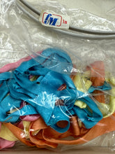Carica l'immagine nel visualizzatore di Gallery, Detail view of a bag of balloons in mixed colors.
