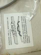 Carica l'immagine nel visualizzatore di Gallery, Detail view of the label on Lady Lovely Locks costume packaging.

