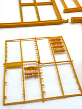 Carica l'immagine nel visualizzatore di Gallery, Mattel Sunshine Family Farm detail close-up of yellow painting tools with a multi-section paint tray.
