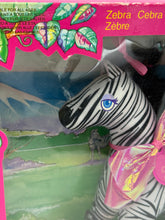 Carica l'immagine nel visualizzatore di Gallery, Front view of the packaging showcasing Zebra Zizi against a colorful background.
