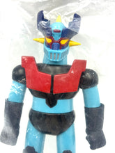 Carica l'immagine nel visualizzatore di Gallery, Front view of the Mazinger Z blue version anime robot figure in sealed packaging
