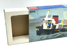 Cargar imagen en el visor de la galería, 1982 LEGO 4005 Tug Boat Legoland
