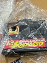 Carica l&#39;immagine nel visualizzatore di Gallery, Vintage 90S F1 Sorpasso Radiocontrol Pista Polistil New Old Stock #QO
