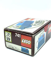 Carica l'immagine nel visualizzatore di Gallery, LEGO 12V Transformer packaging side view showcasing illustrated design.
