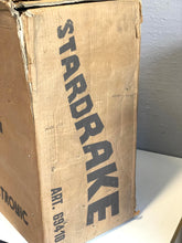 Load image into Gallery viewer, 1978 stardrake pinball side view of sturdy cardboard box
