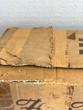 Load image into Gallery viewer, 1978 stardrake pinball top view of folded cardboard box
