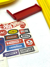 Carica l'immagine nel visualizzatore di Gallery, Hot Wheels Speed Shifter 500 red plastic piece with a simple design on a white background.
