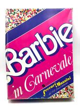 Carica l'immagine nel visualizzatore di Gallery, Ferrari Mazzini Barbie Carnevale packaging view with pink and blue colors.
