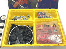 Carica l'immagine nel visualizzatore di Gallery, LEGO Technic 8440 instruction manuals featuring colorful images and LEGO branding.
