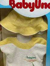 Carica l'immagine nel visualizzatore di Gallery, Packaging of Sebino Baby Uno doll outfit featuring a sun hat and two-piece set.
